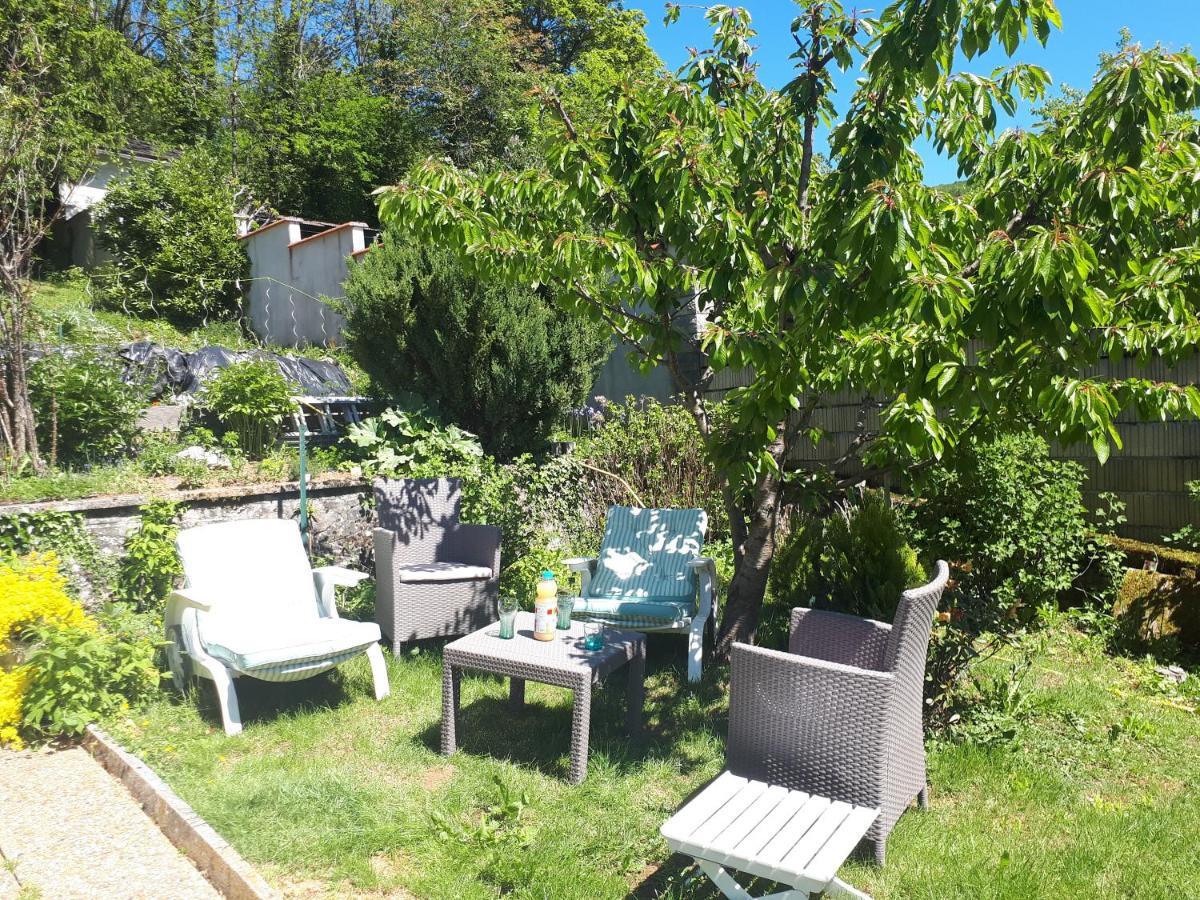 Chez Charlotte Et Michel Apartment Brassac  Екстериор снимка